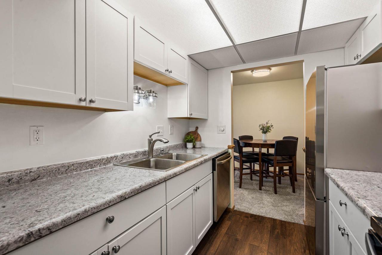 8117 West Manitoba STREET 4