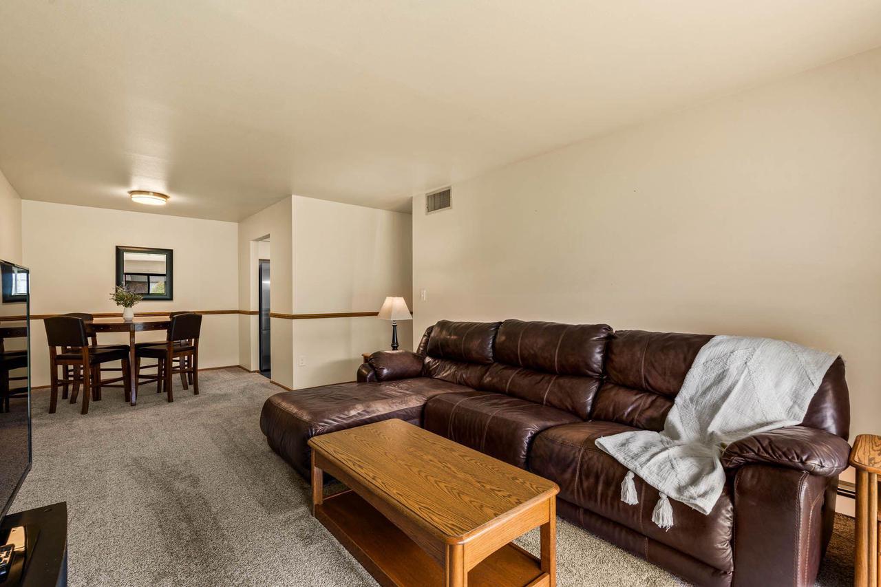 8117 West Manitoba STREET 4