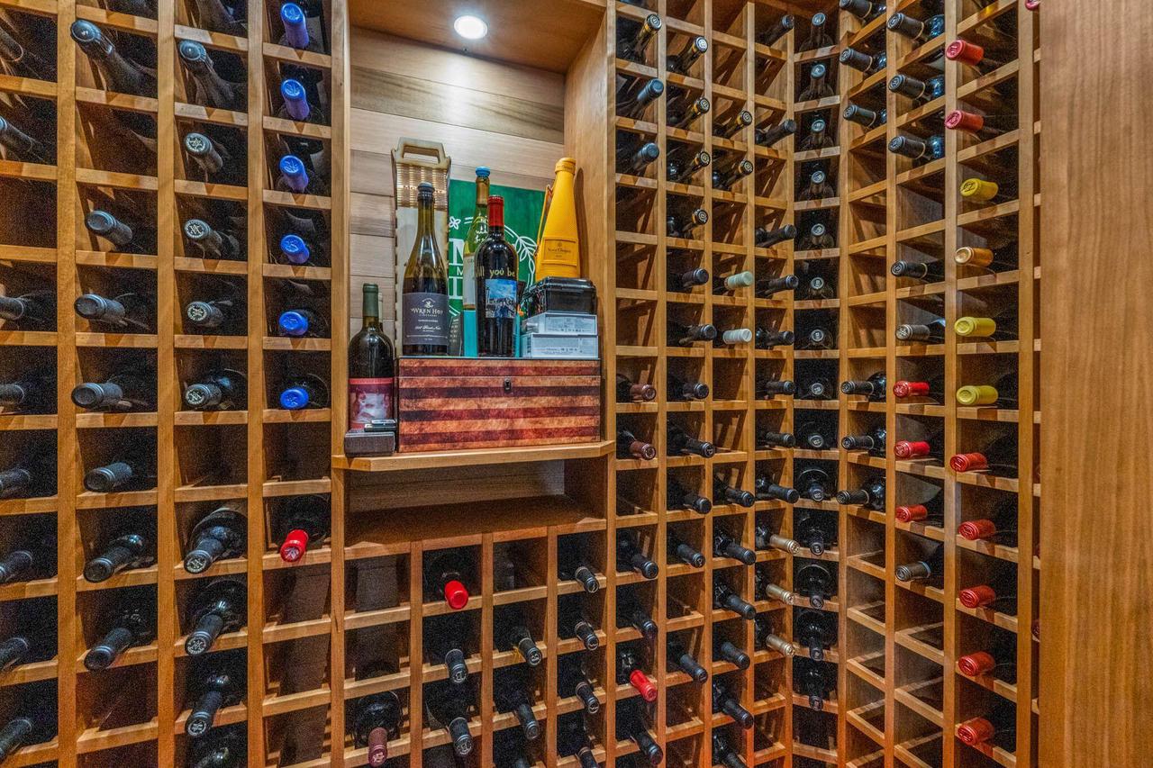 2627 North 94th STREET