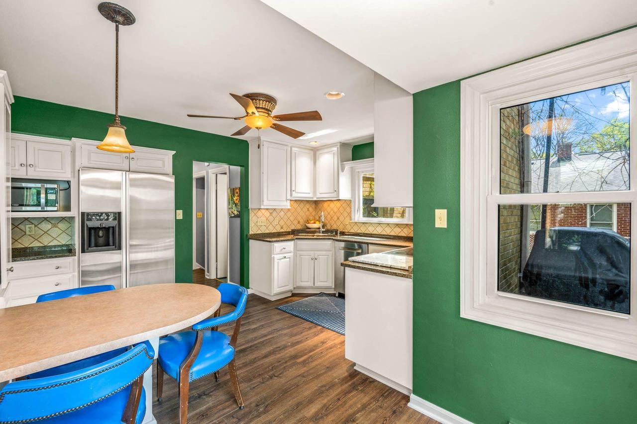 2627 North 94th STREET