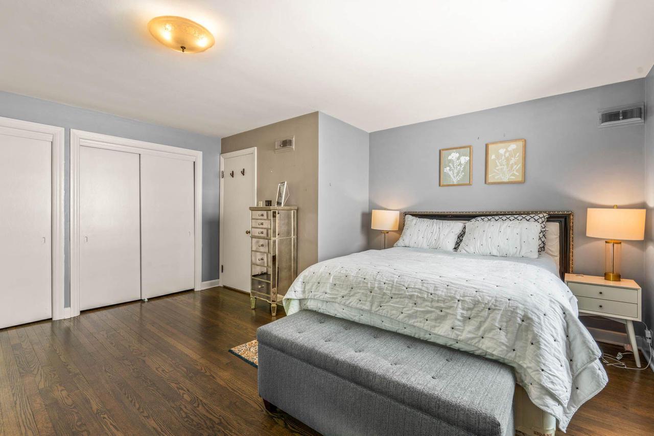 2627 North 94th STREET