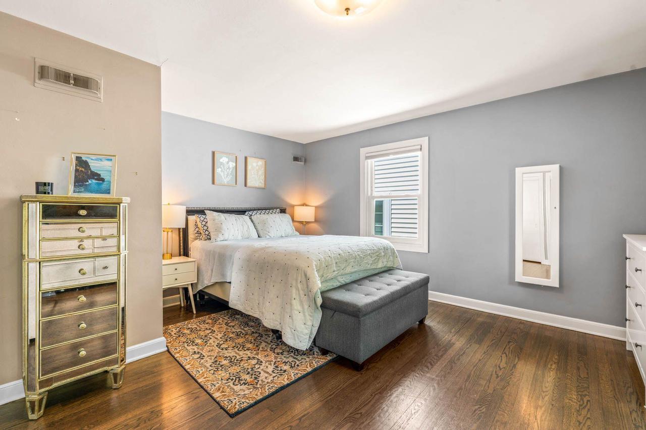 2627 North 94th STREET