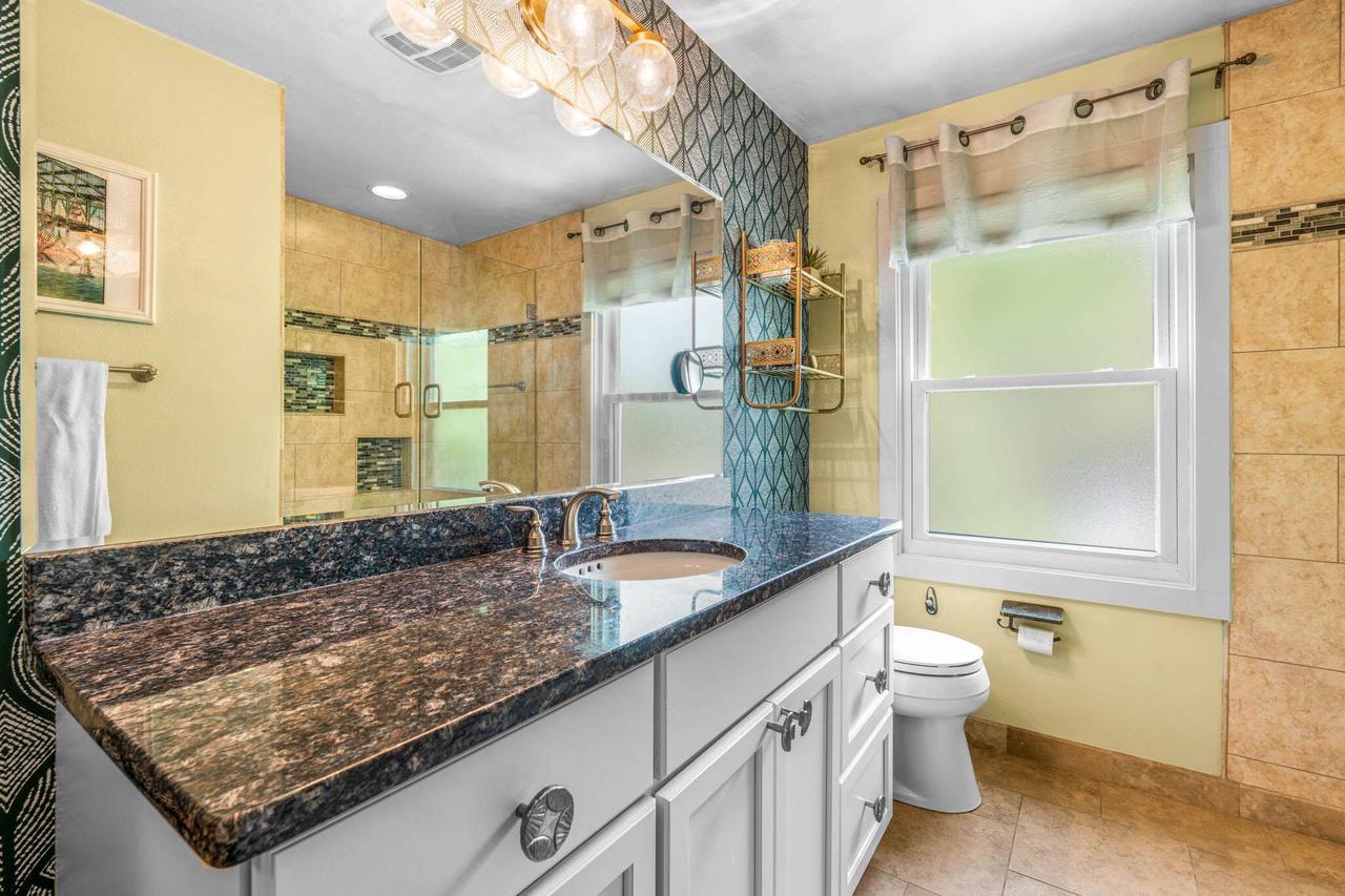 2627 North 94th STREET