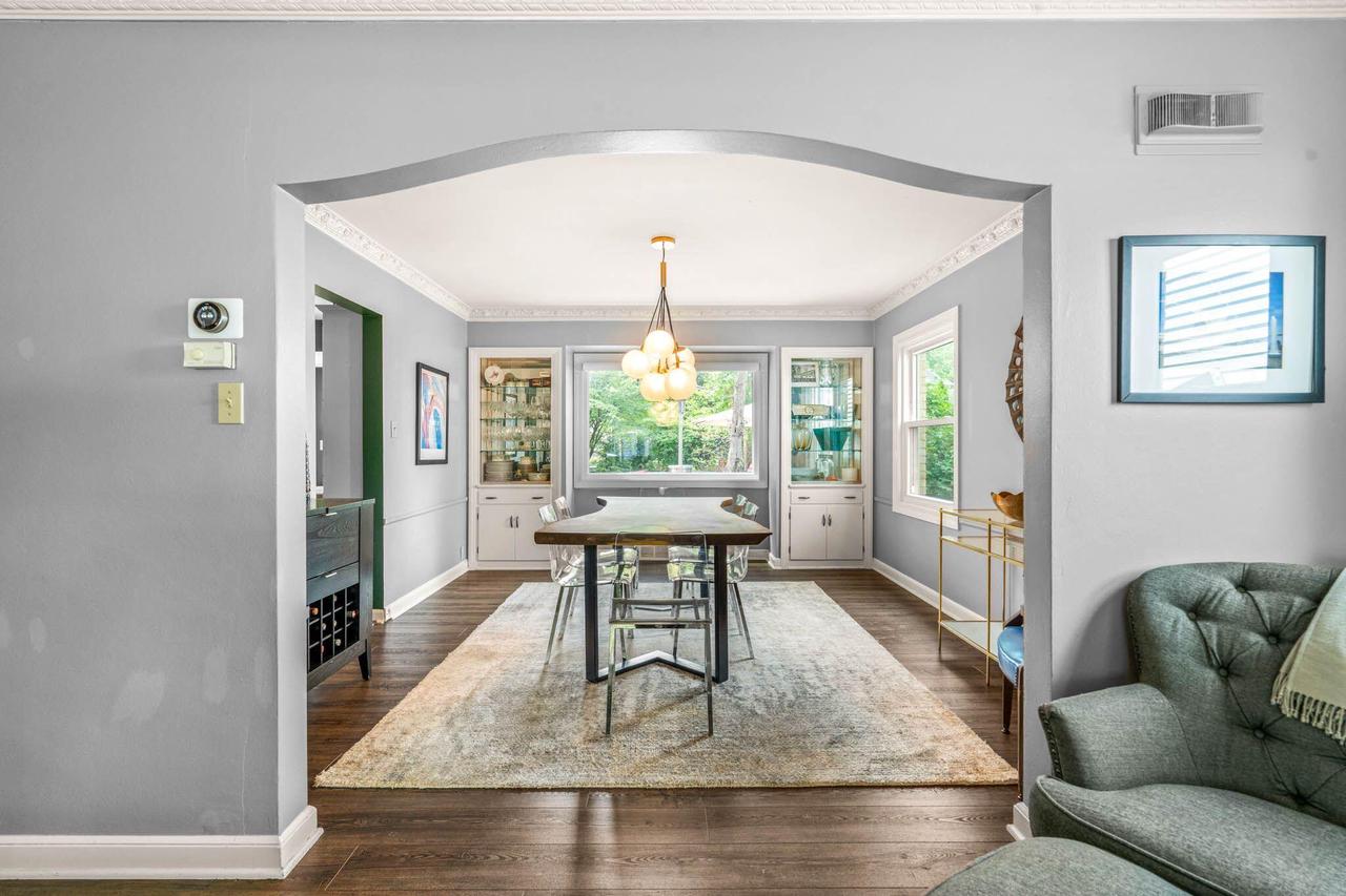 2627 North 94th STREET