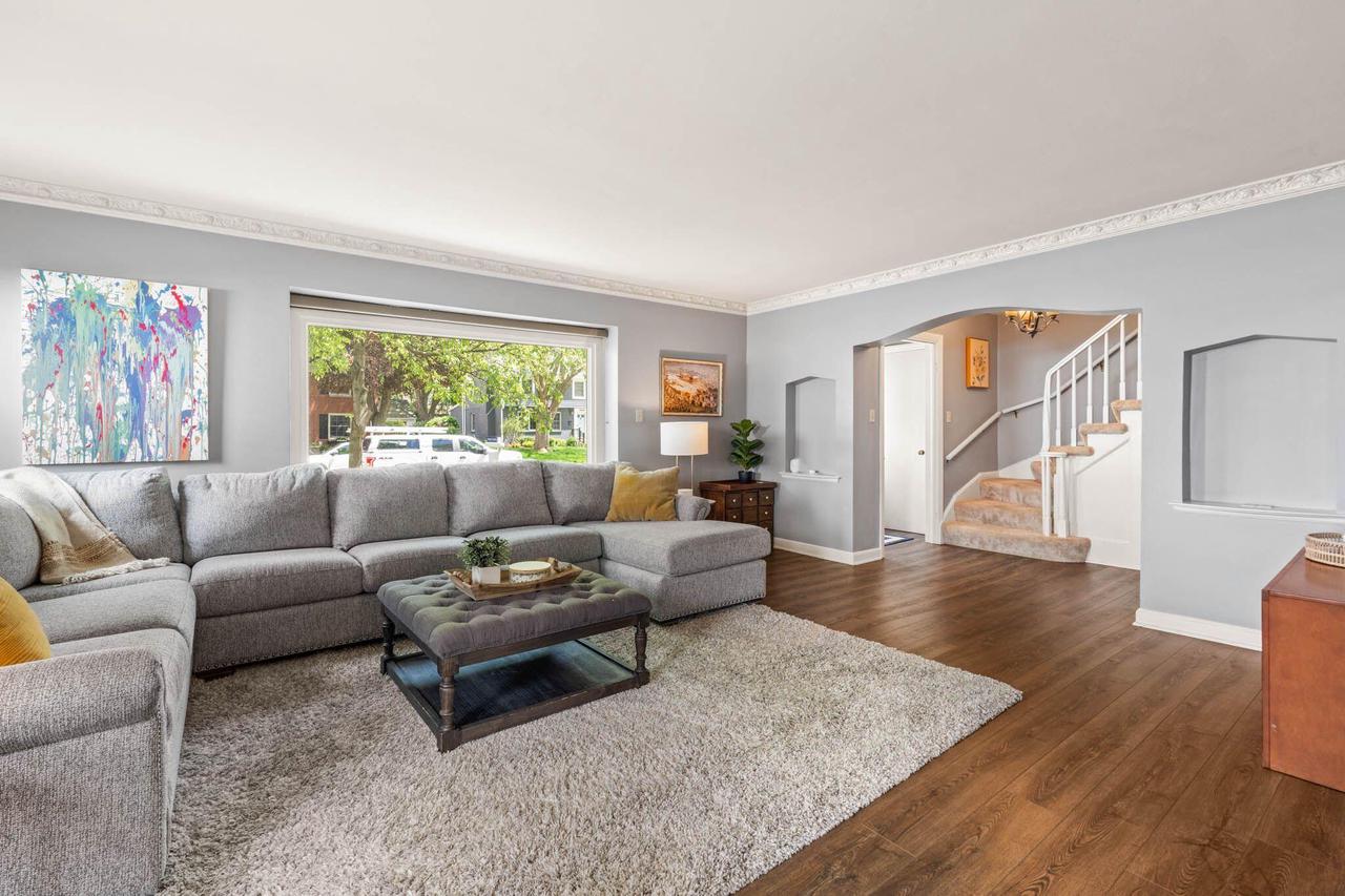 2627 North 94th STREET