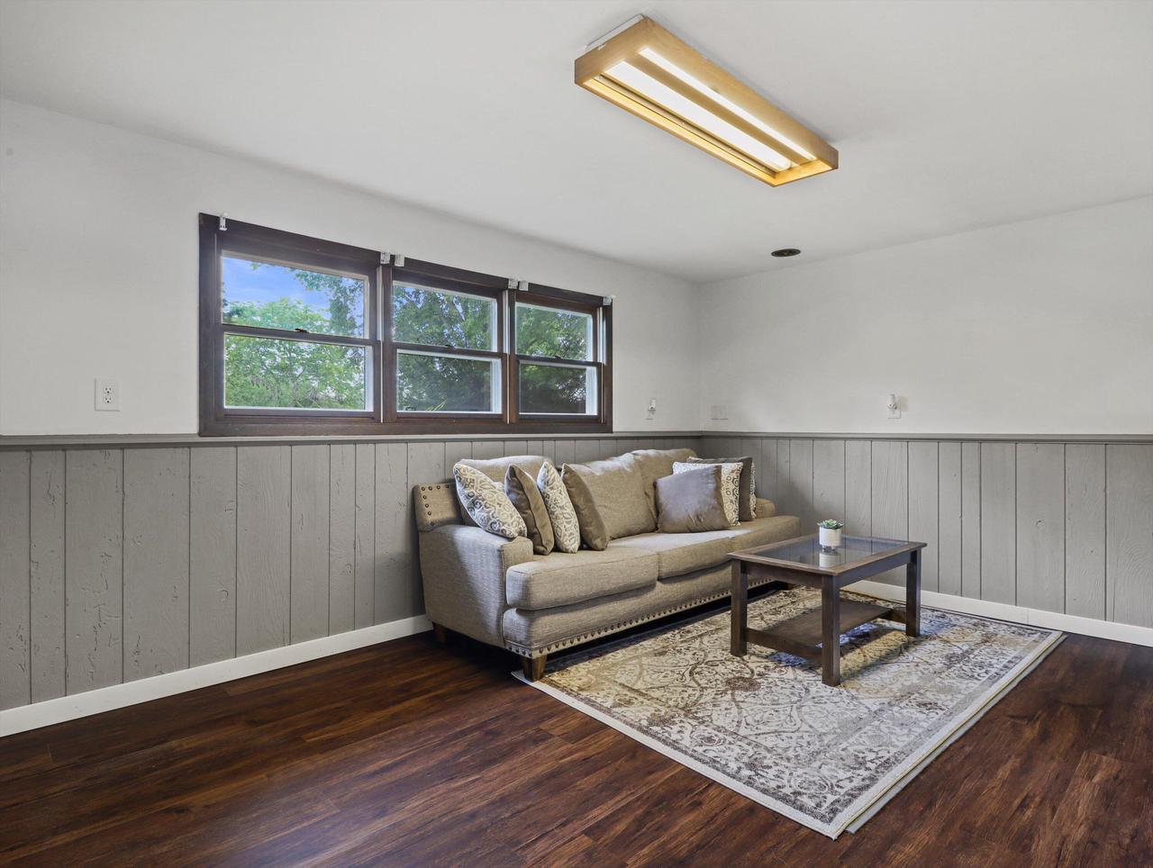 2651 Spring Hill DRIVE