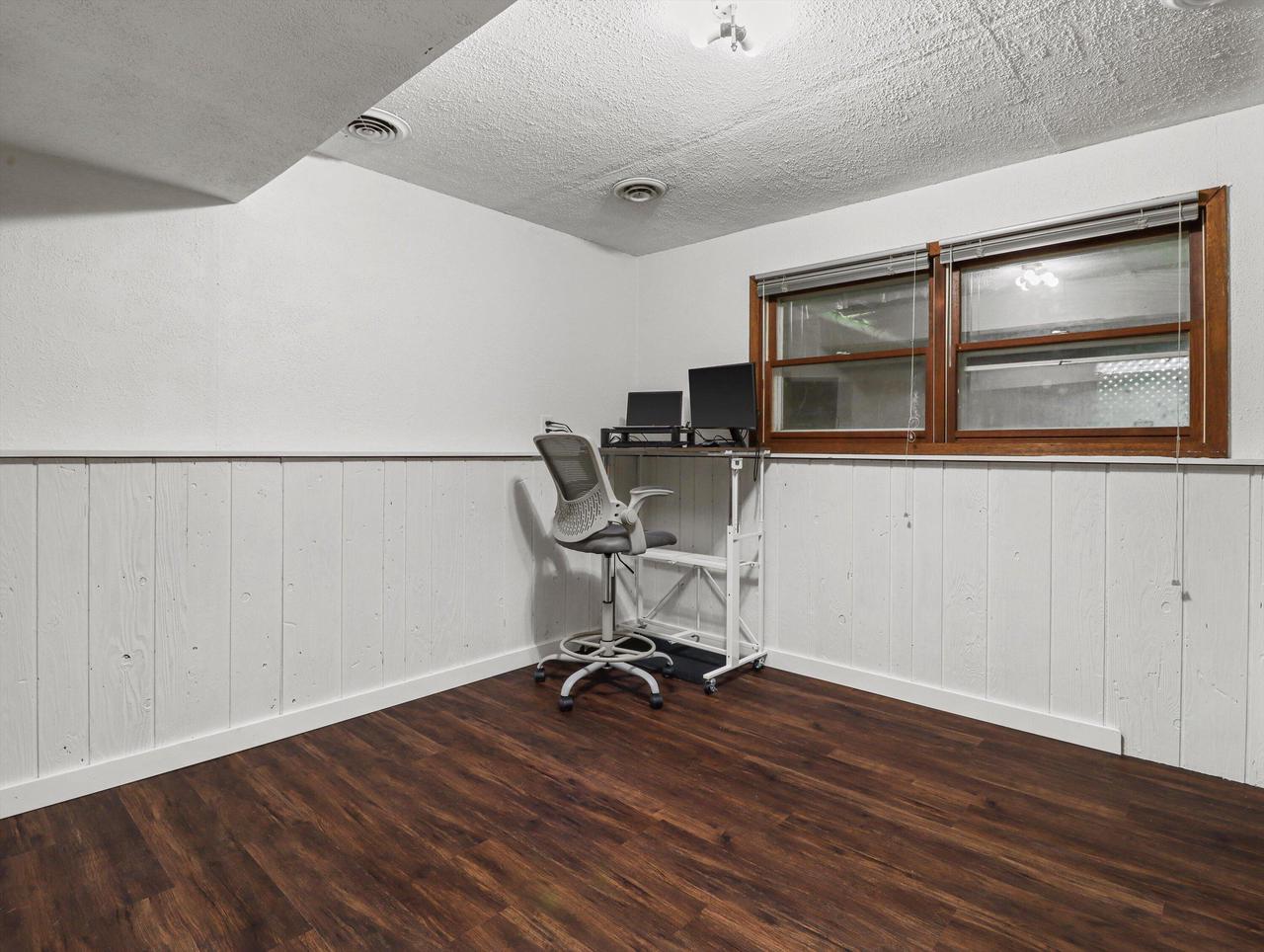 2651 Spring Hill DRIVE