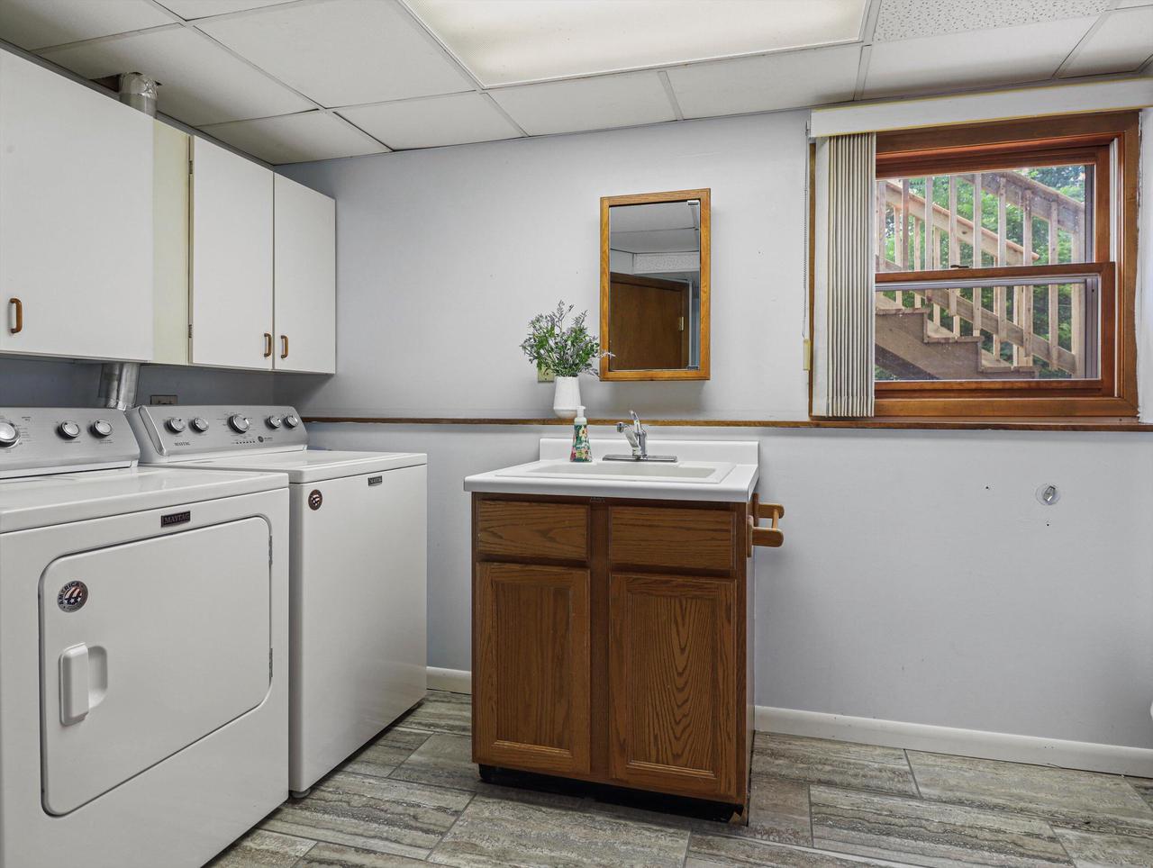 2651 Spring Hill DRIVE