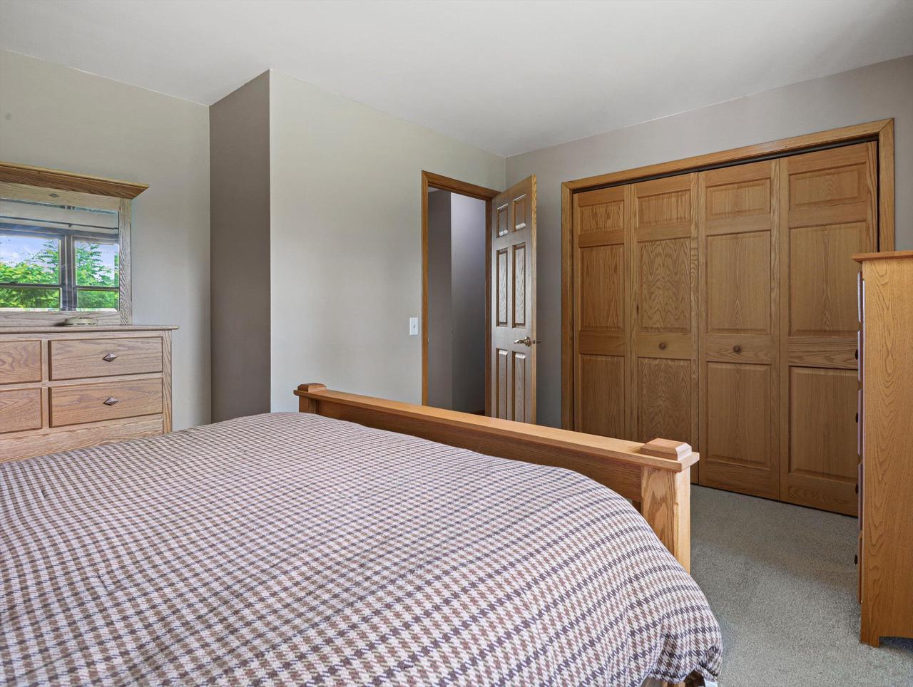 2651 Spring Hill DRIVE