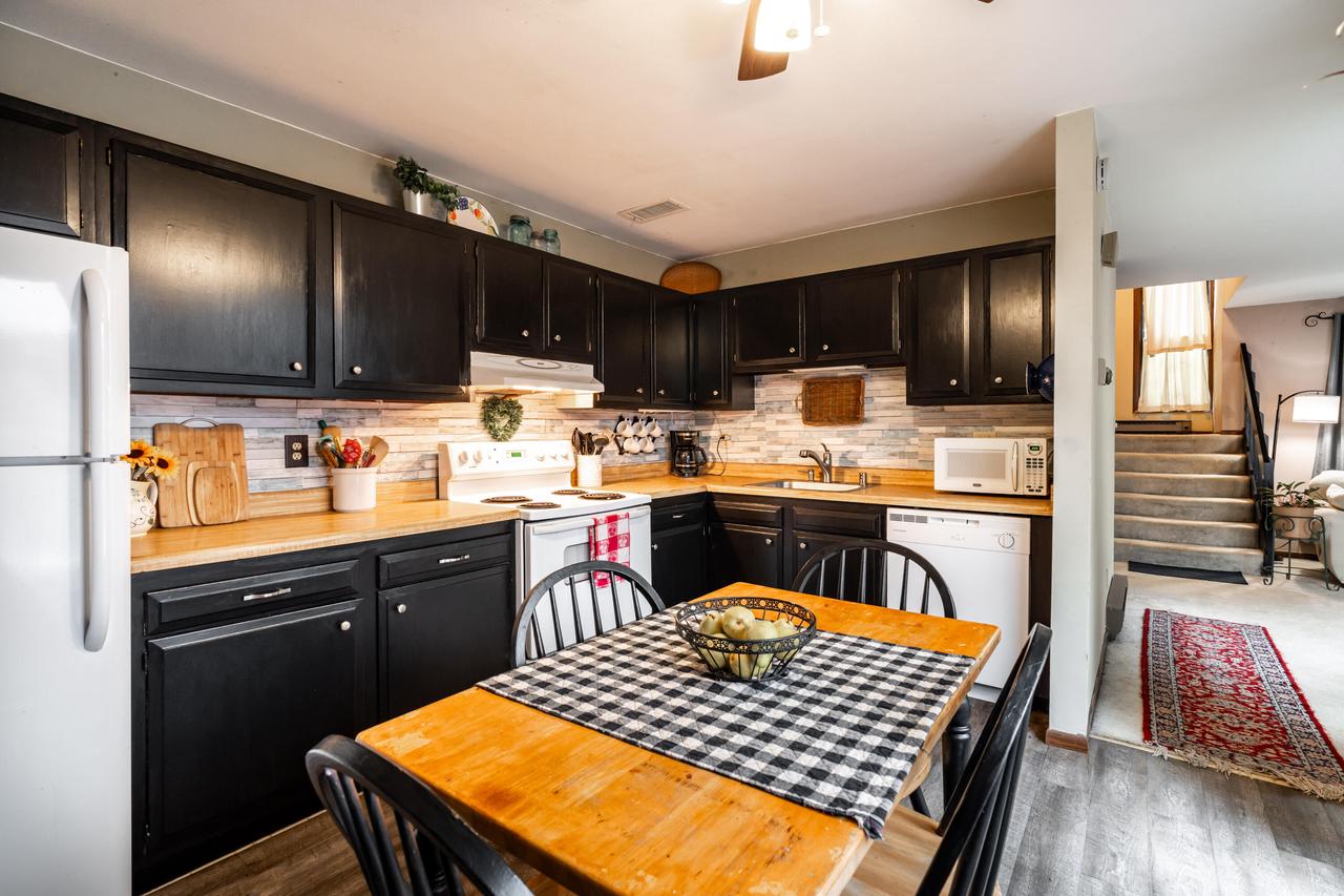 8311 North 107th STREET E