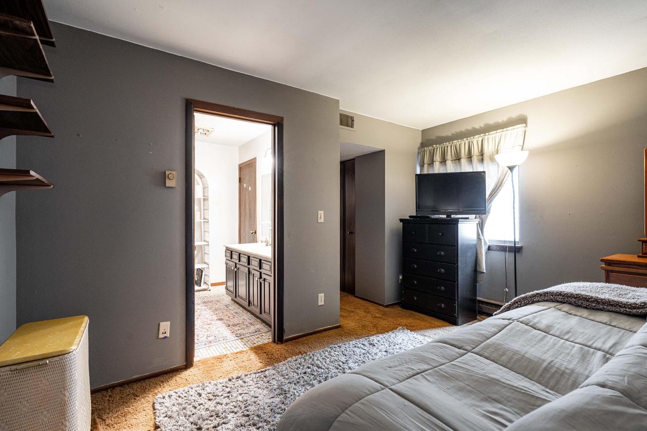 8311 North 107th STREET E