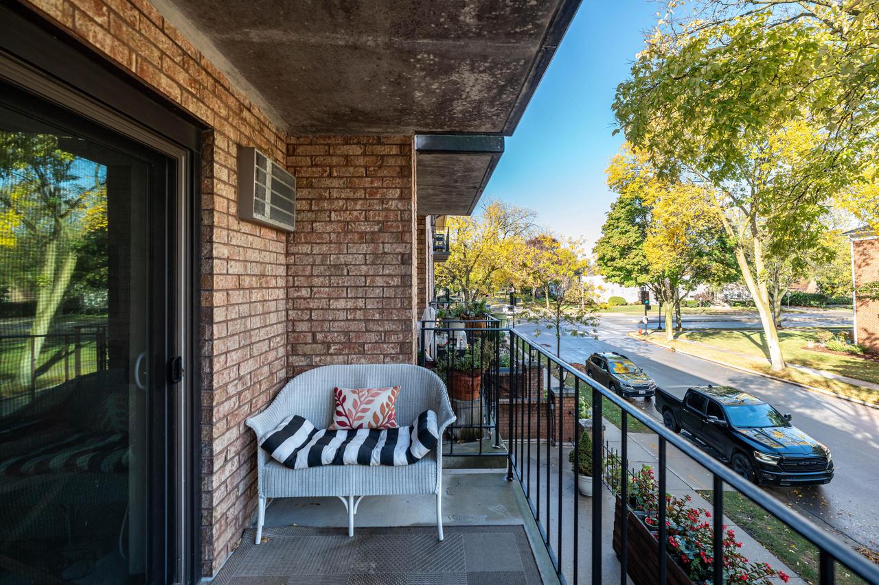 303 East Henry Clay STREET 205