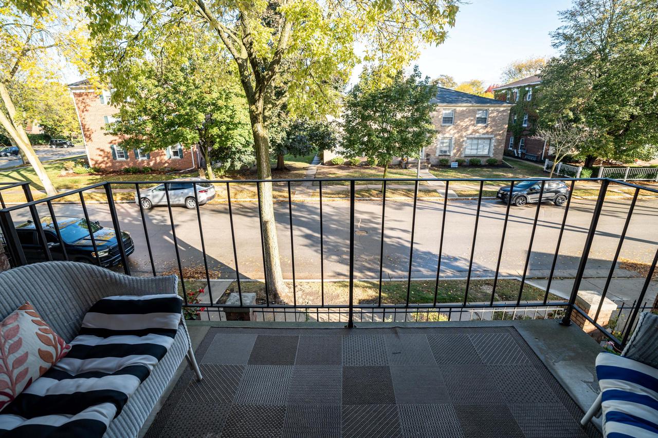 303 East Henry Clay STREET 205