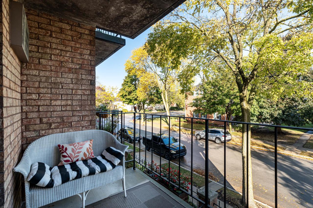 303 East Henry Clay STREET 205