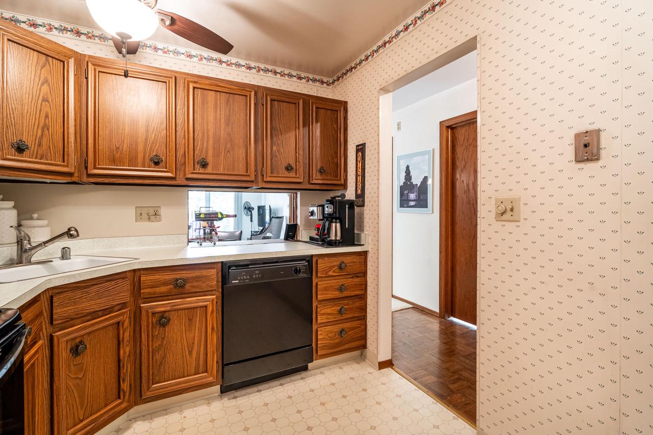 303 East Henry Clay STREET 205