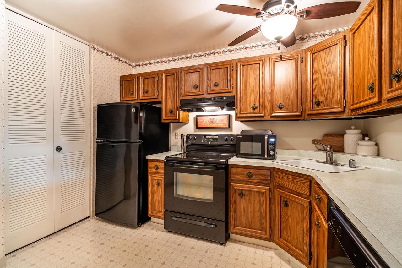 303 East Henry Clay STREET 205