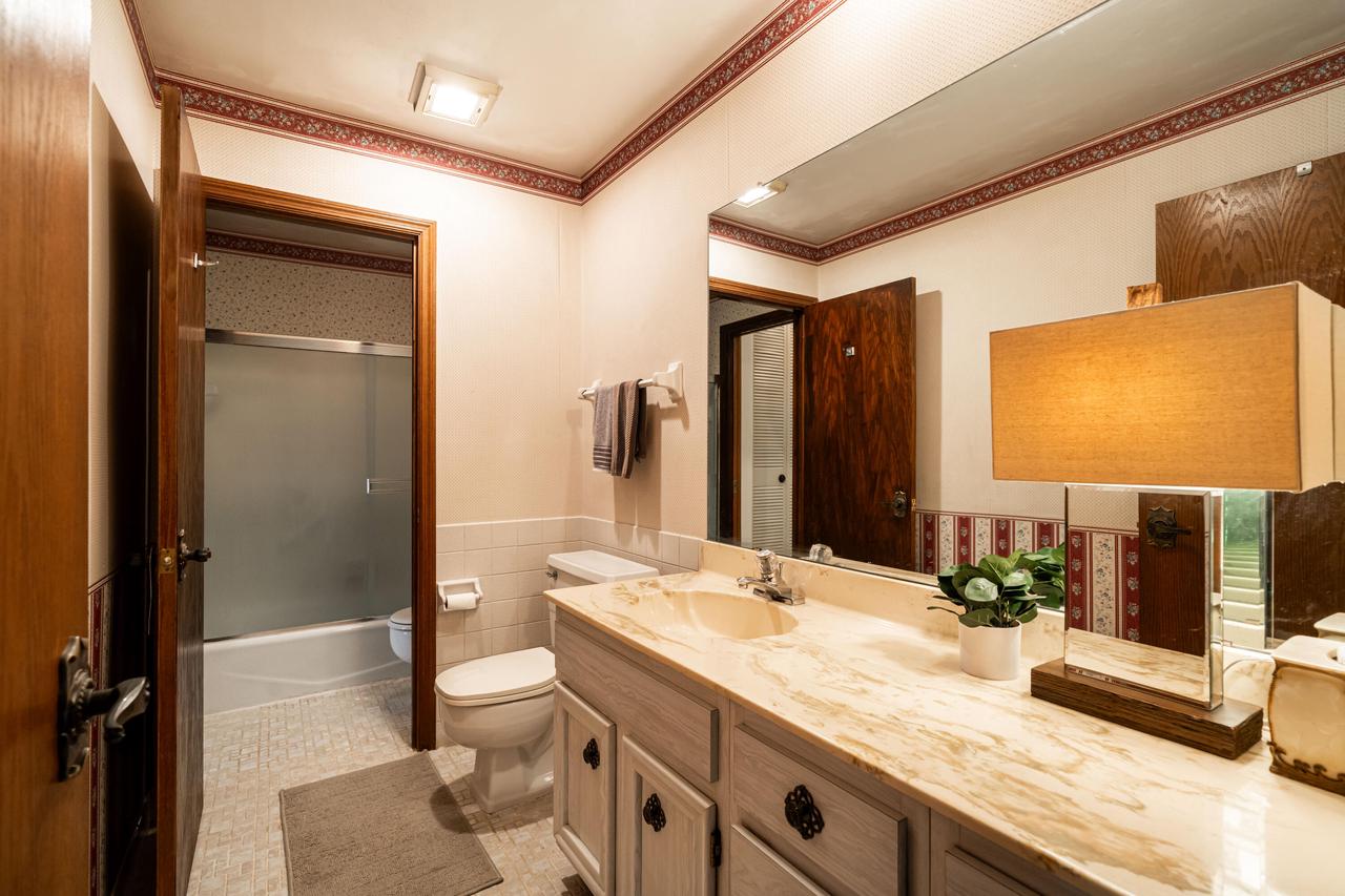 303 East Henry Clay STREET 205