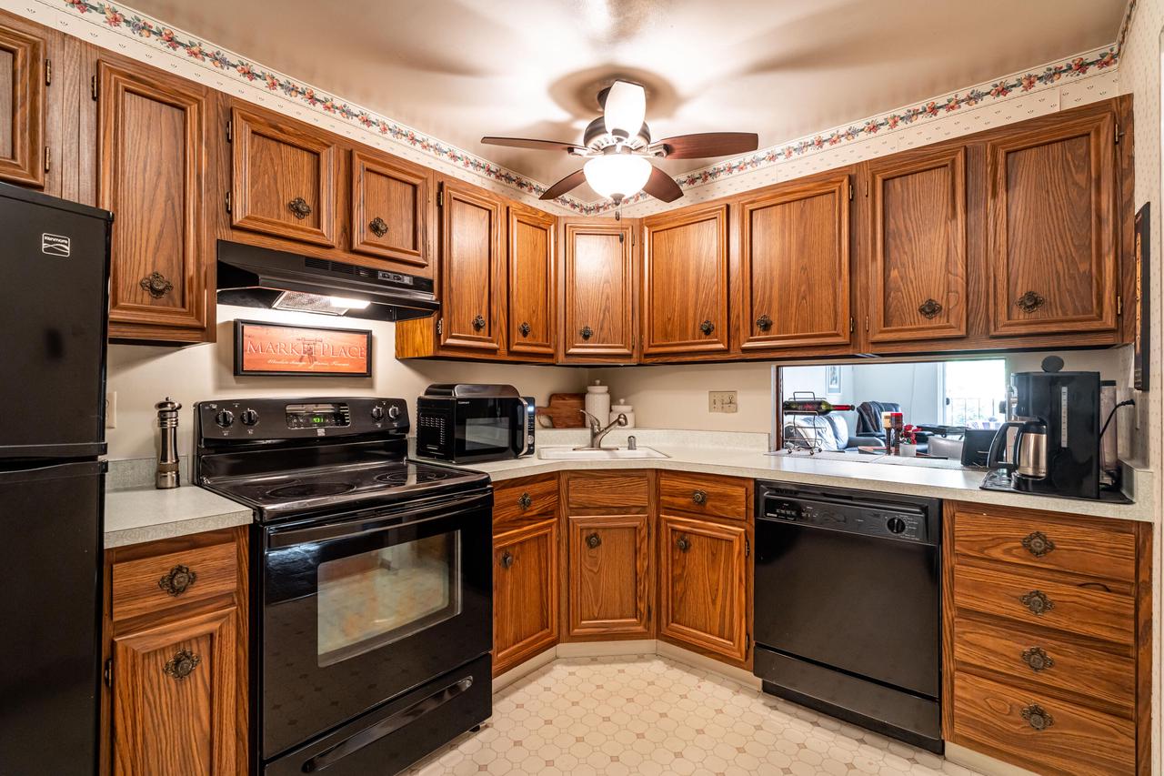 303 East Henry Clay STREET 205