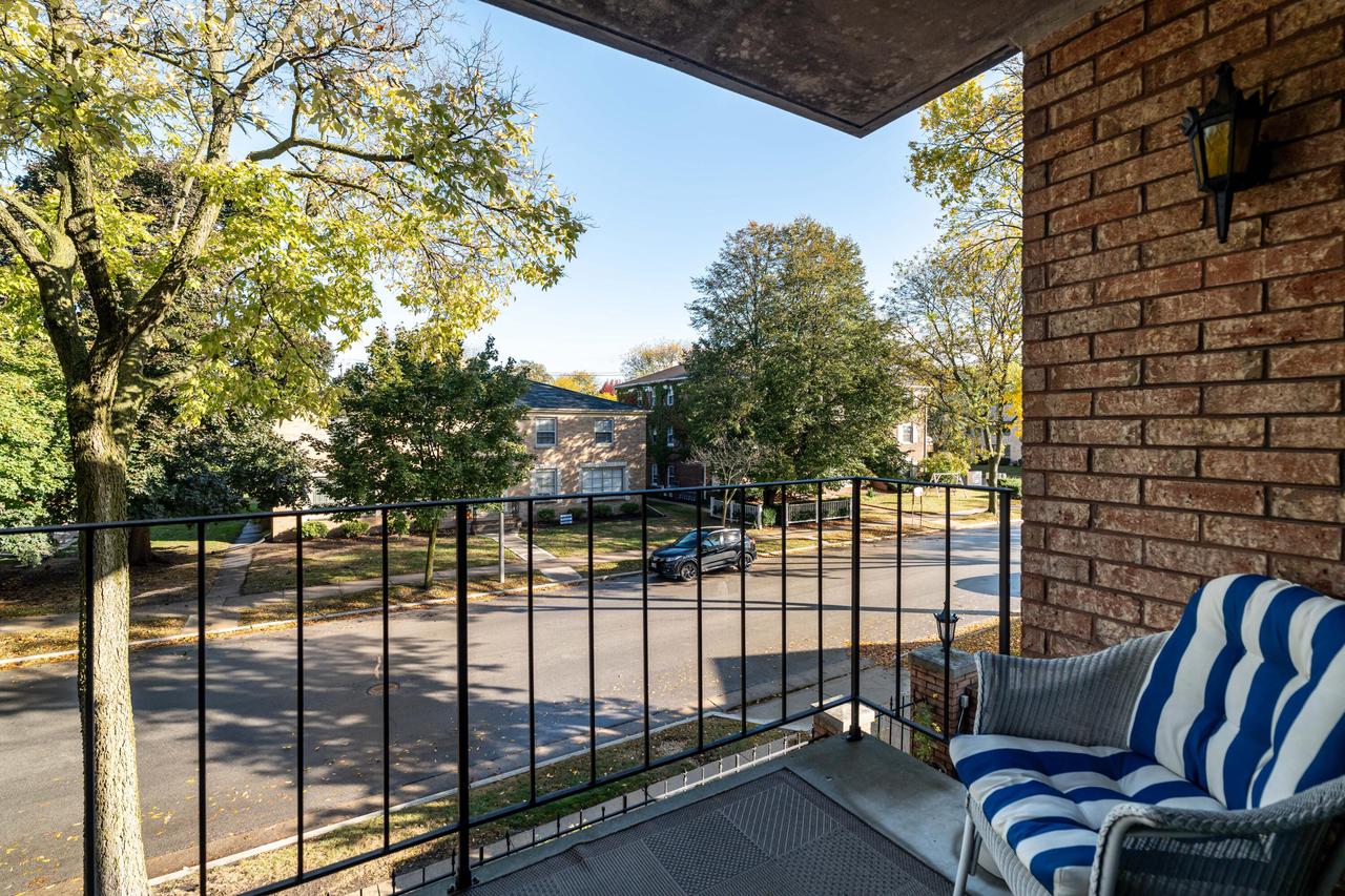 303 East Henry Clay STREET 205