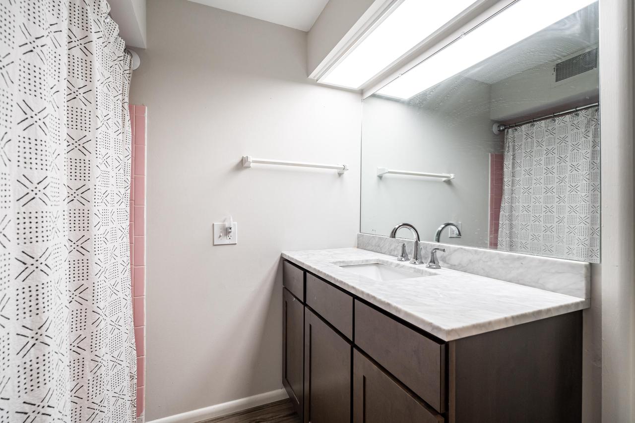 10850 West Derby AVENUE