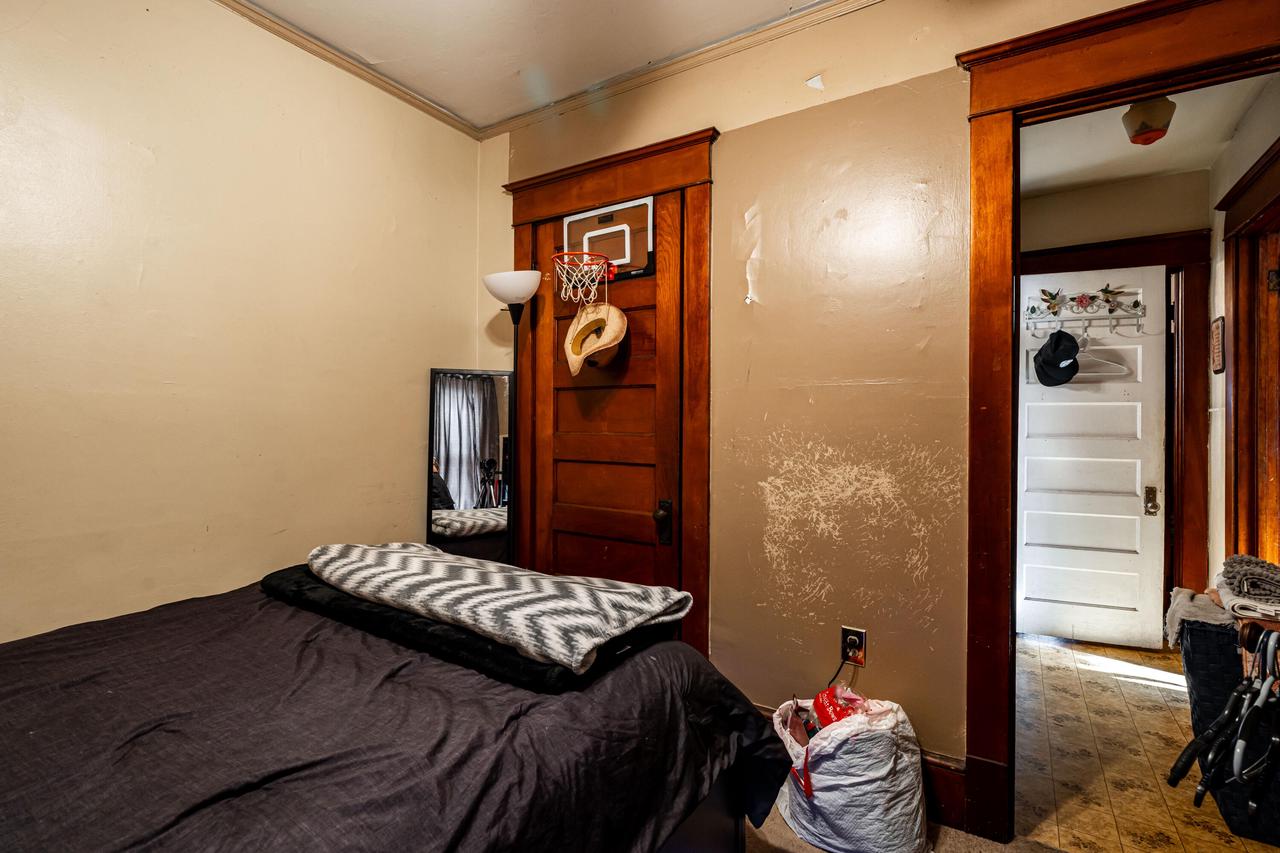 2465-67 North 29th STREET