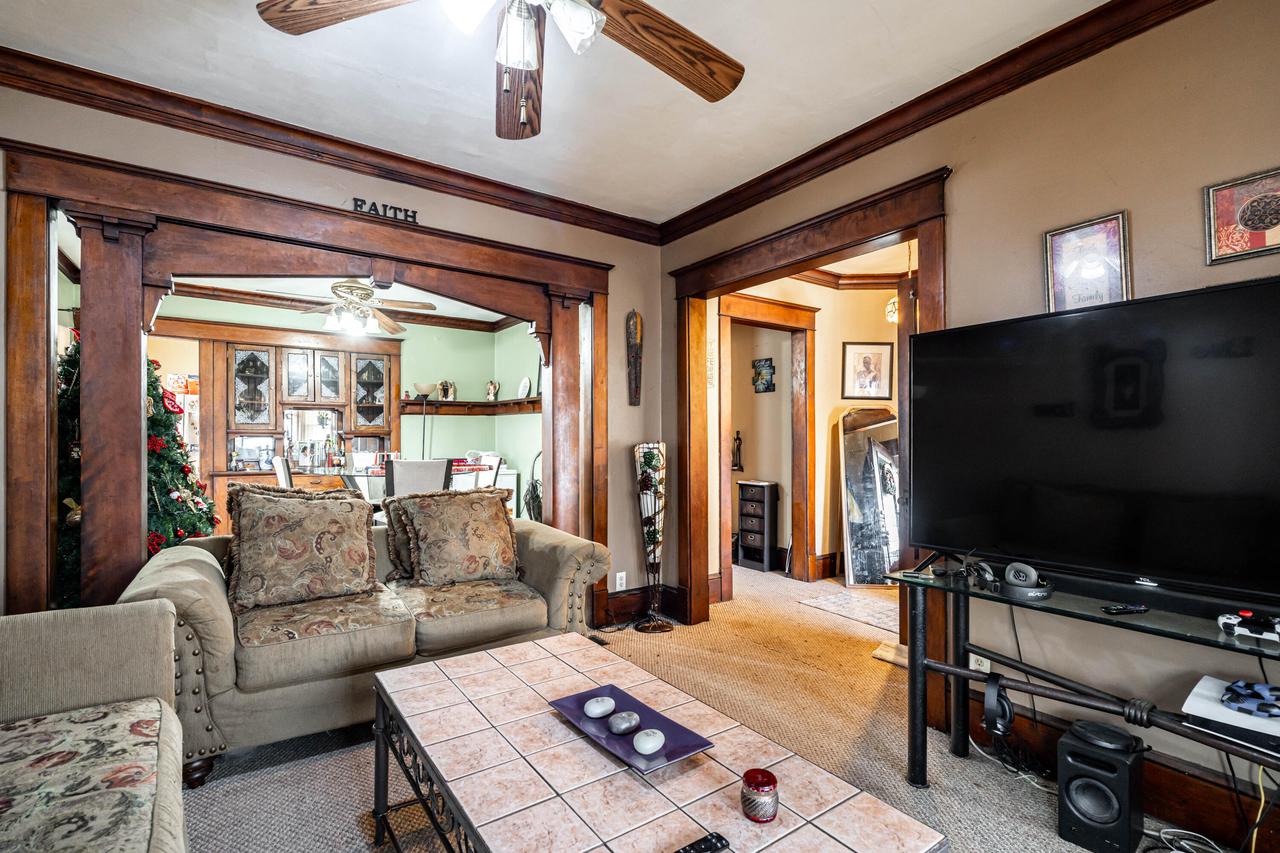 2465-67 North 29th STREET