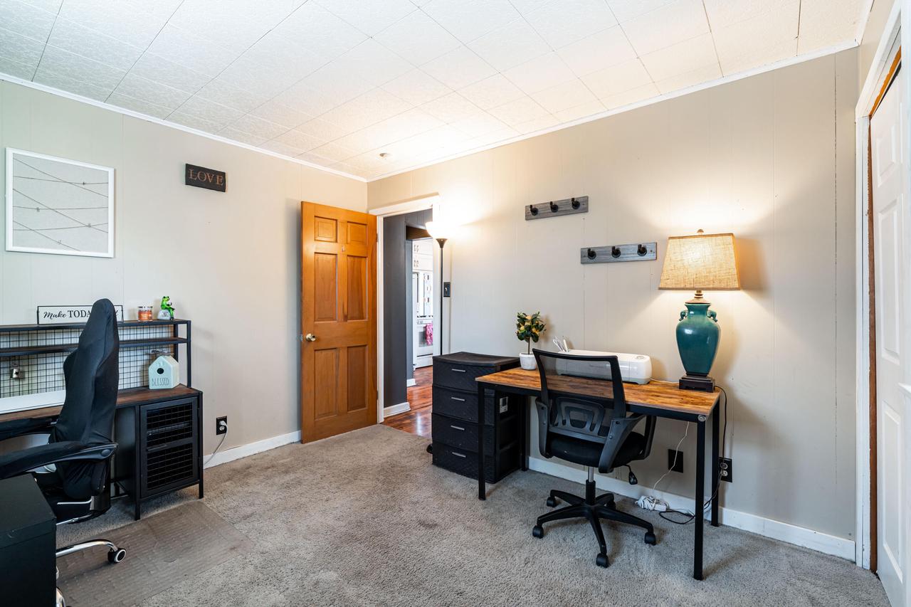 726 Fairview DRIVE NORTH North