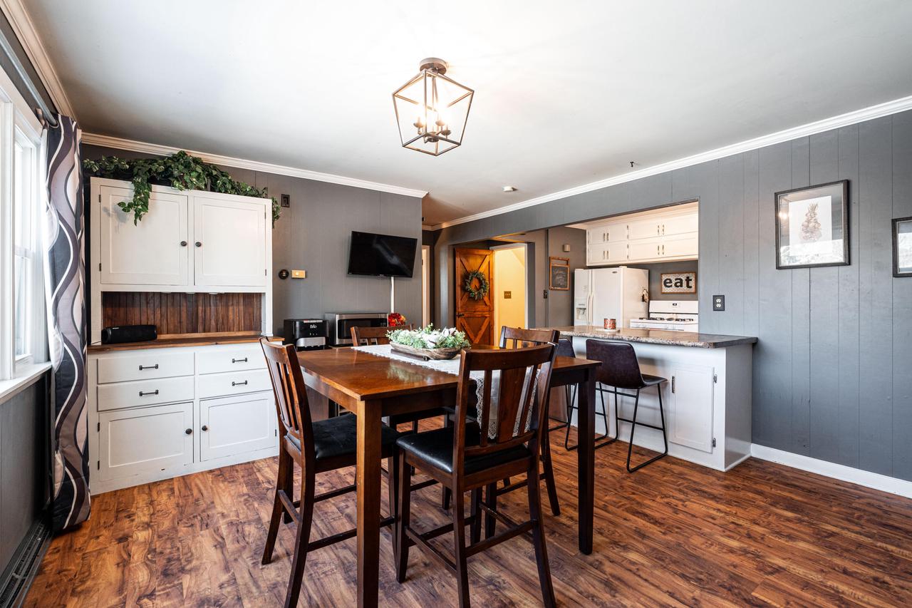 726 Fairview DRIVE NORTH North