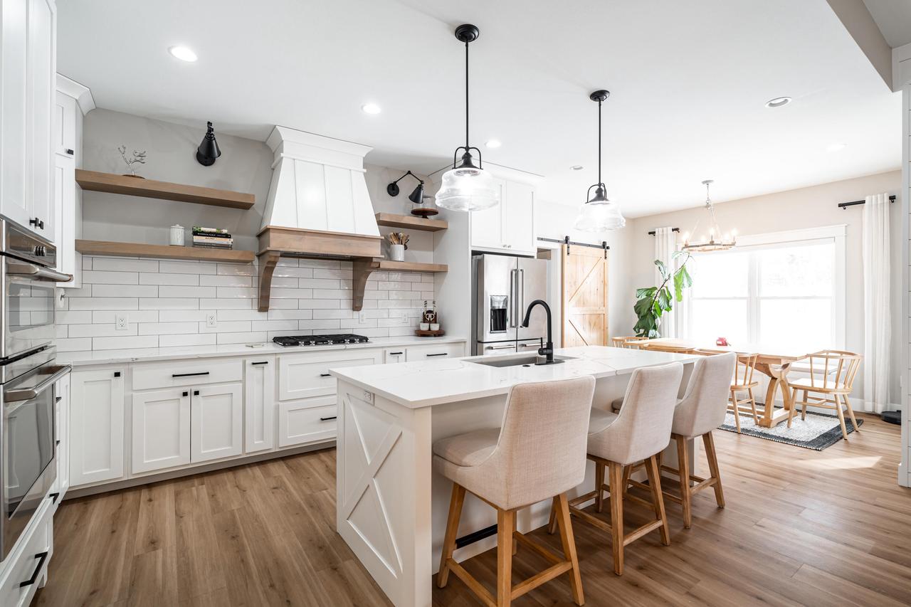 4052 East Stone Ridge DRIVE