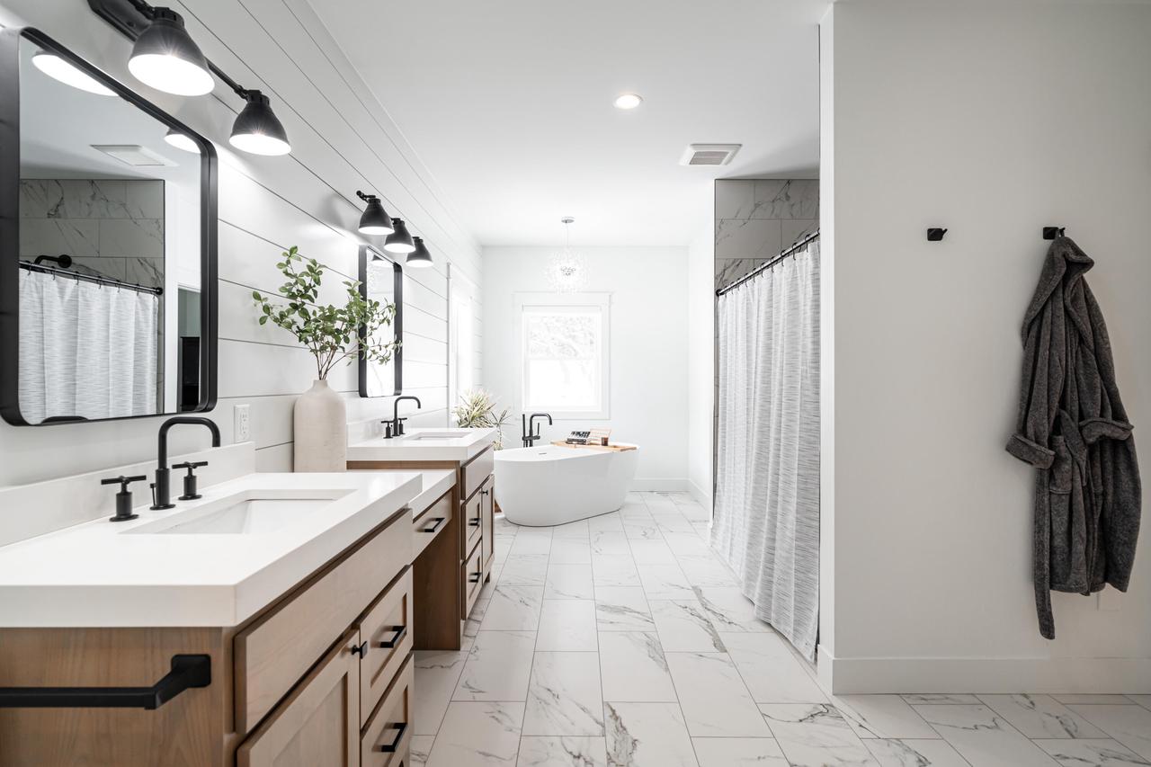 4052 East Stone Ridge DRIVE