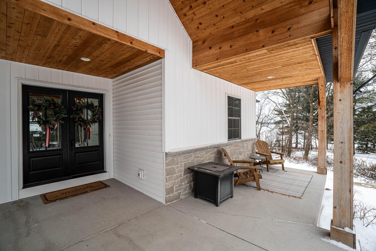 4052 East Stone Ridge DRIVE