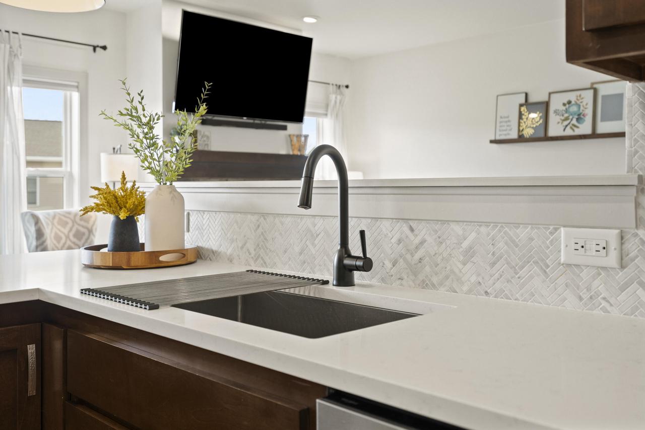 4845 North Indigo LANE