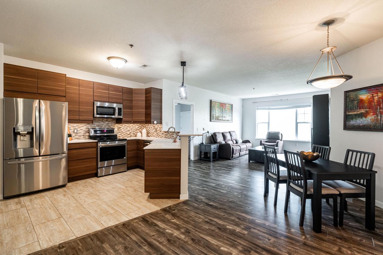 10900 West Bluemound ROAD 309