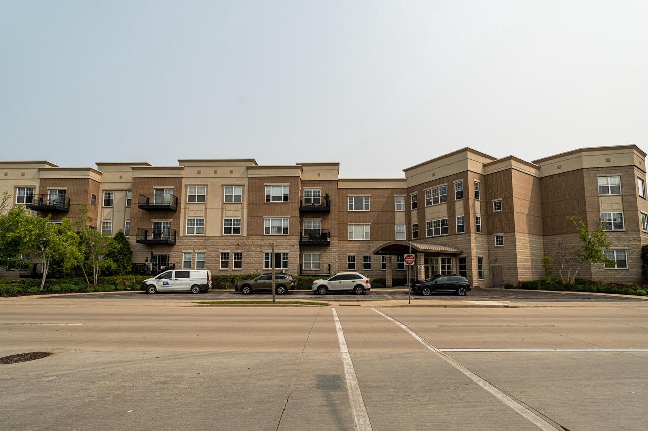 10900 West Bluemound ROAD 309