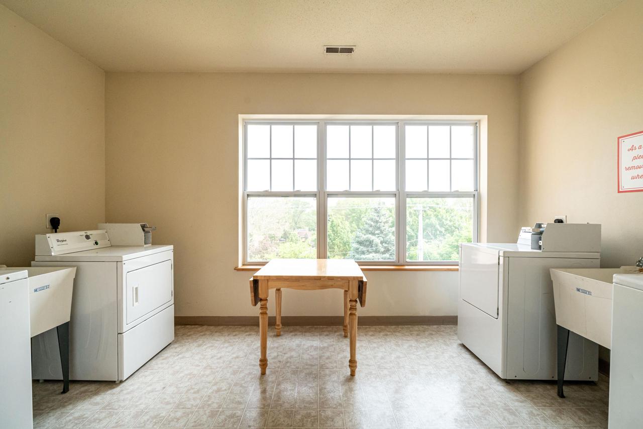 10900 West Bluemound ROAD 309