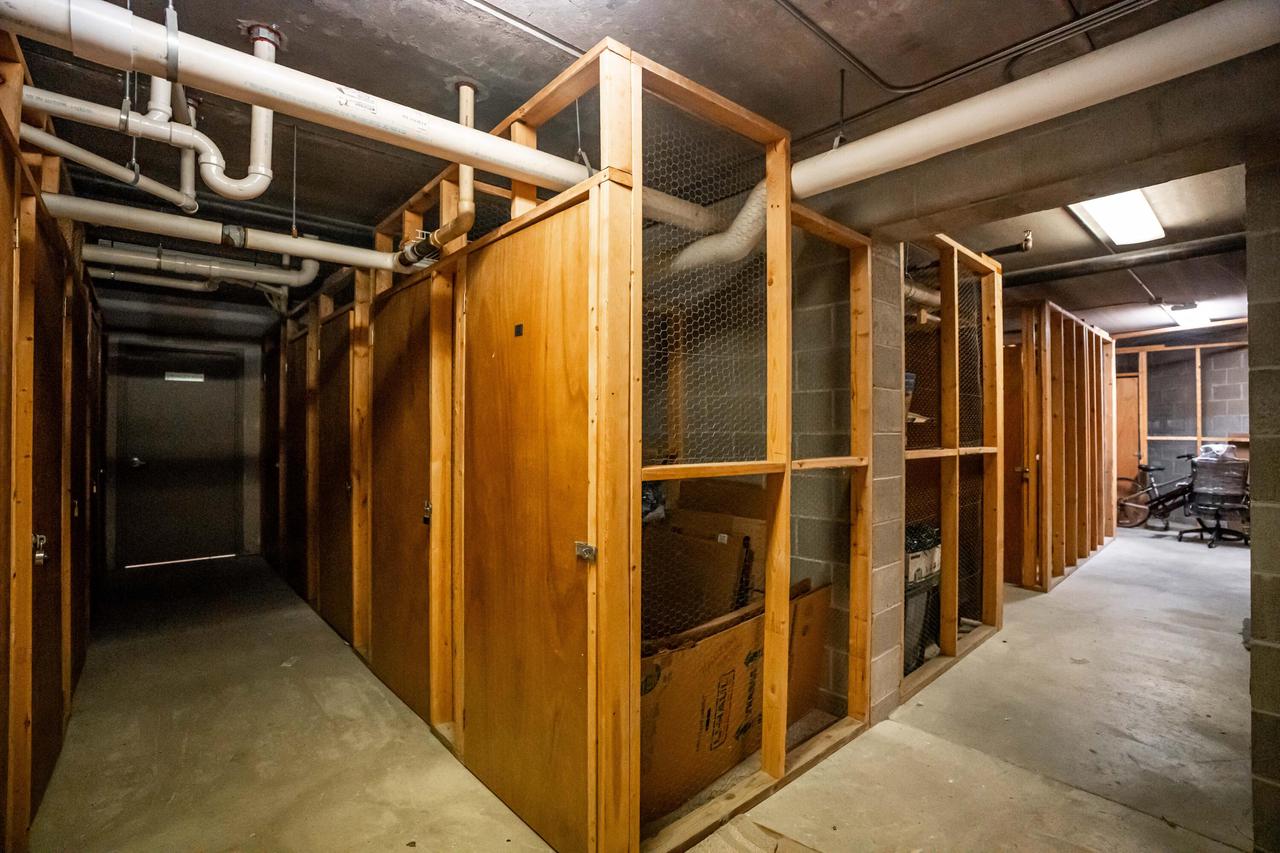 10900 West Bluemound ROAD 309