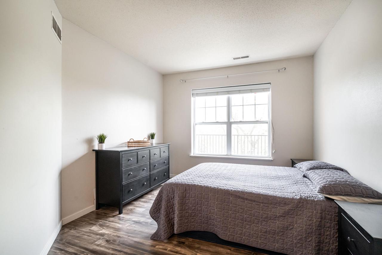 10900 West Bluemound ROAD 309