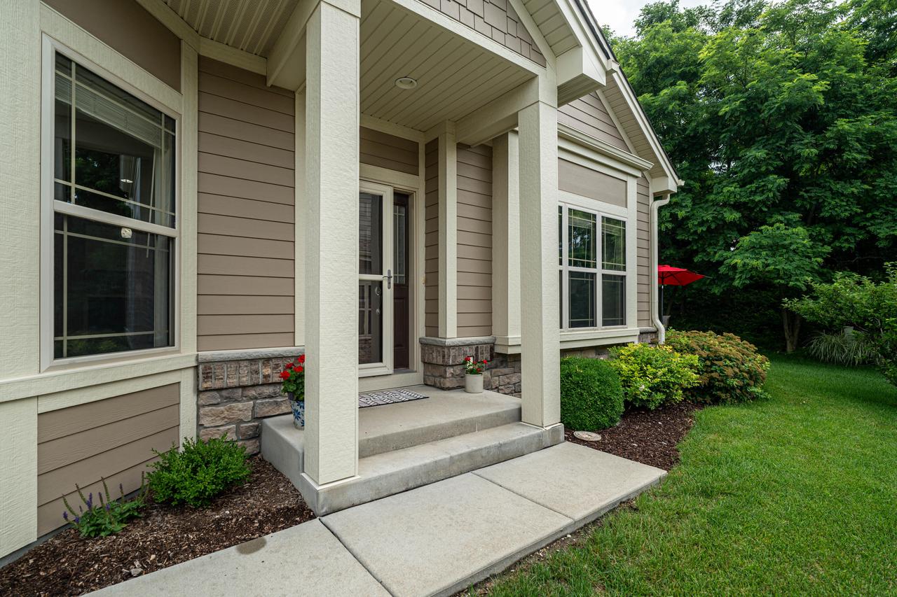 11679 West Willow COURT