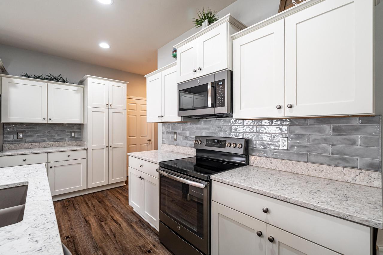 11679 West Willow COURT