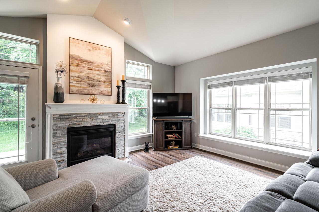 11679 West Willow COURT