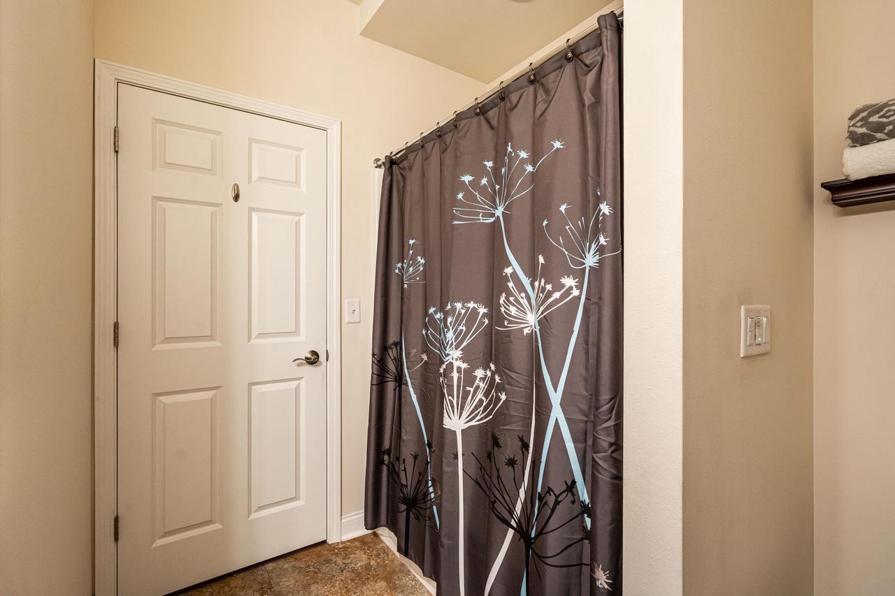 11679 West Willow COURT