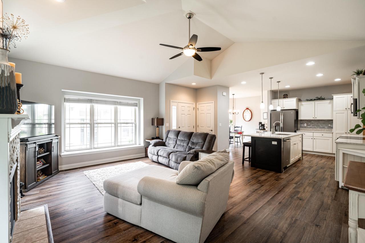 11679 West Willow COURT