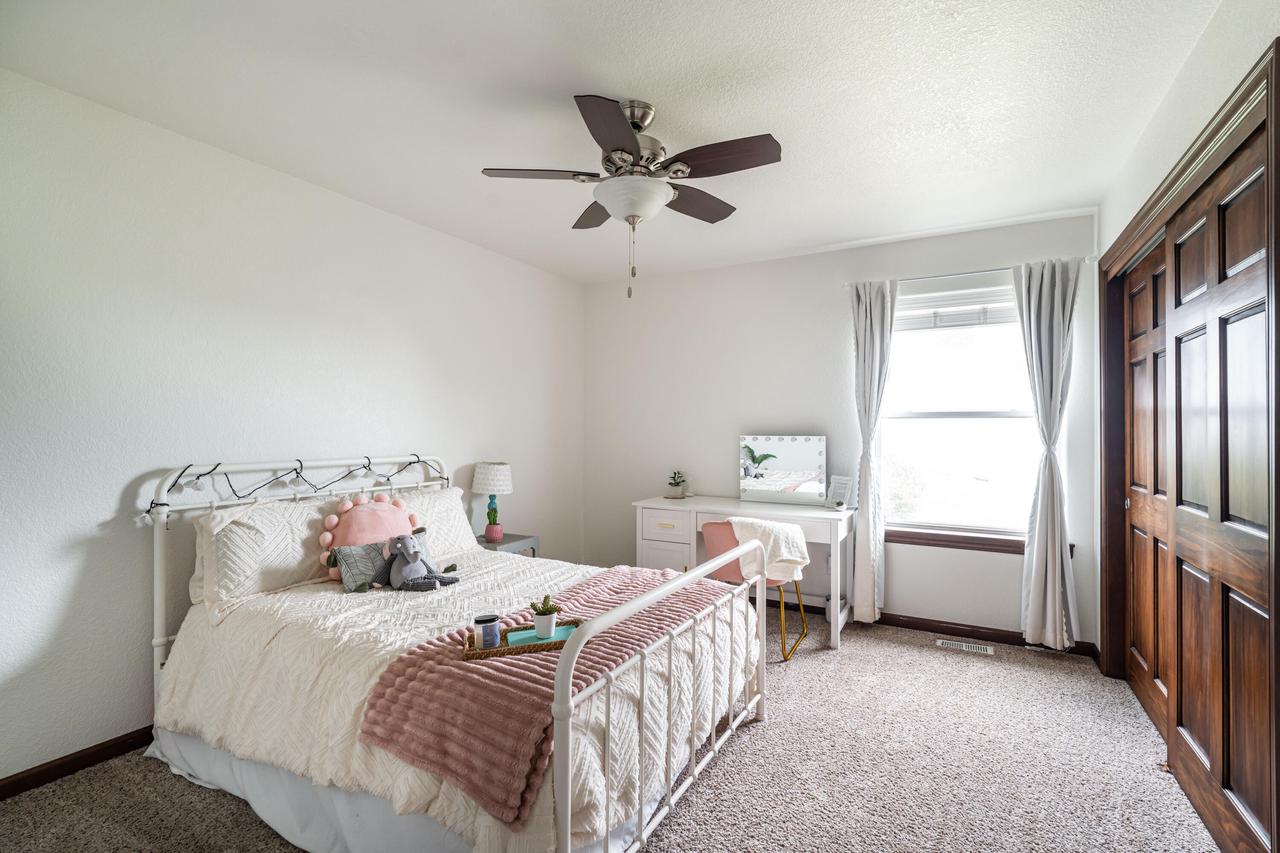 437 Chapel Hill DRIVE