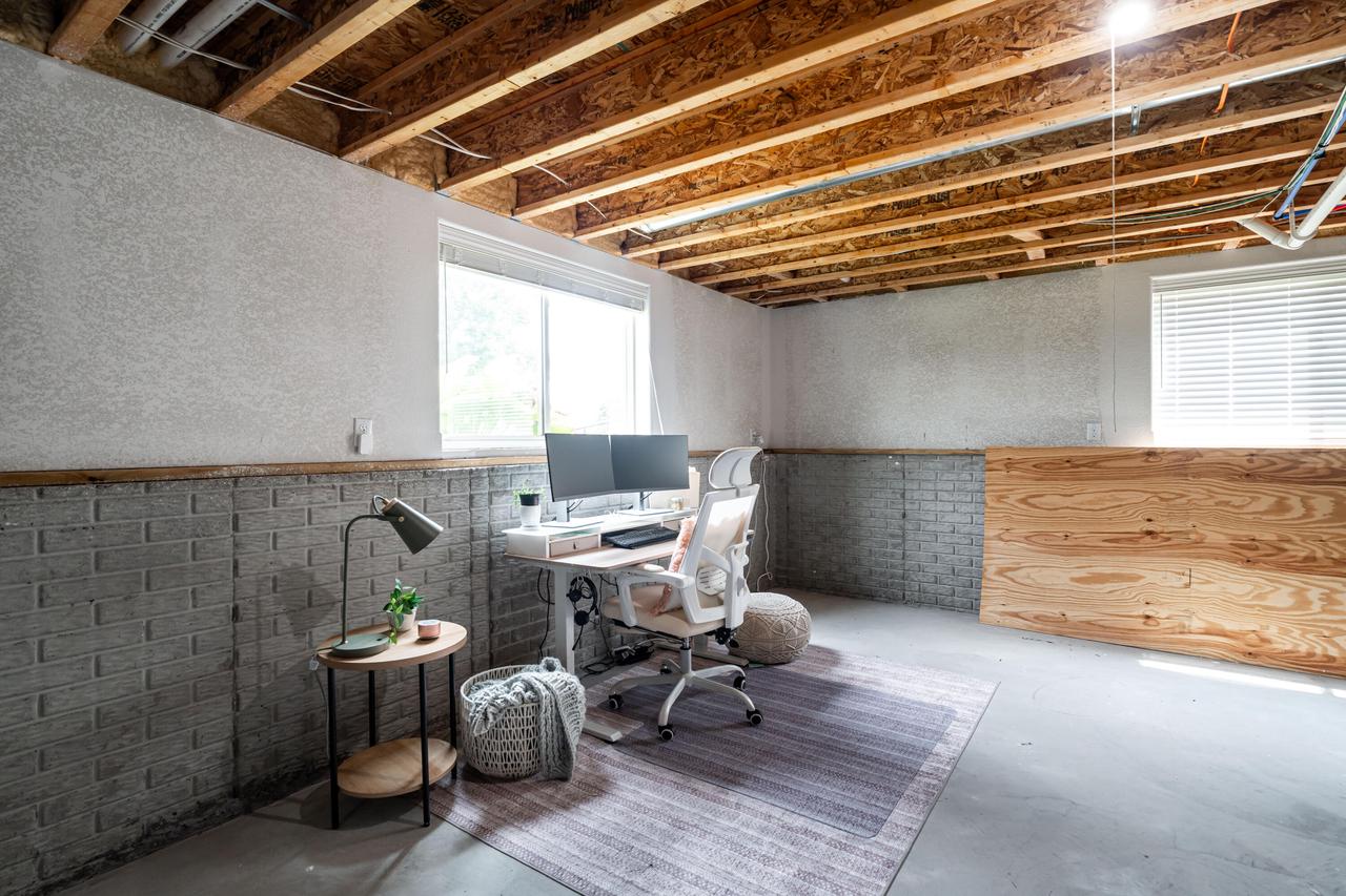 437 Chapel Hill DRIVE