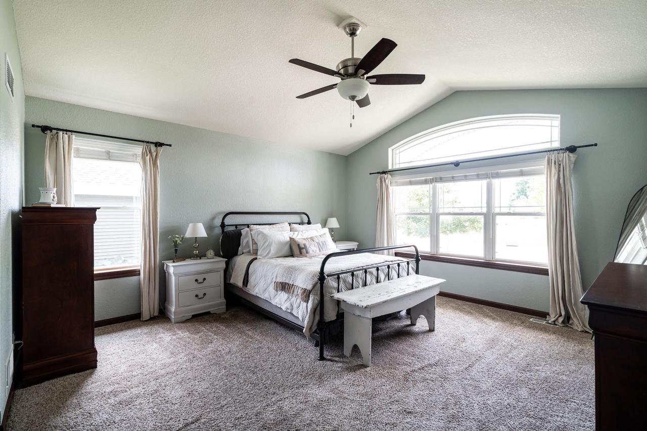 437 Chapel Hill DRIVE