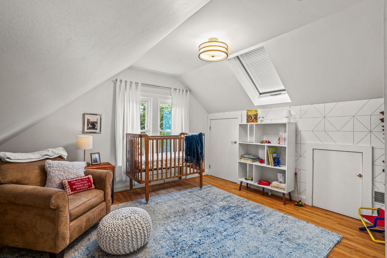 3936 North Frederick AVENUE