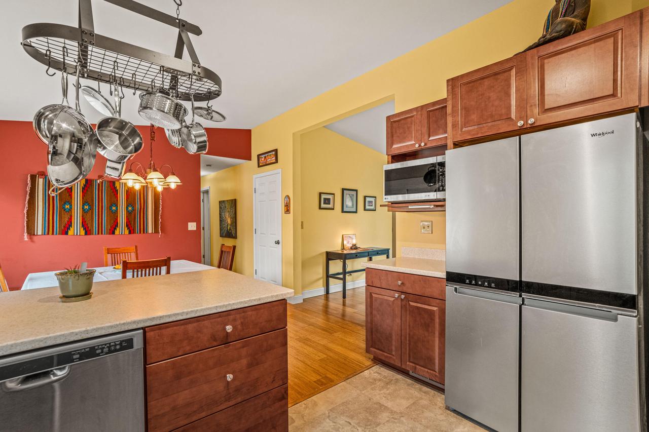 421 Indian Mound PARKWAY