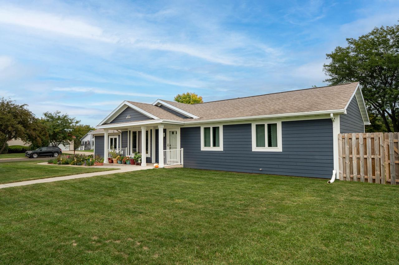 421 Indian Mound PARKWAY