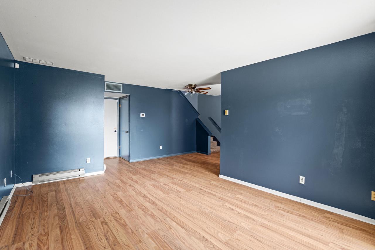 8657 North 72nd STREET