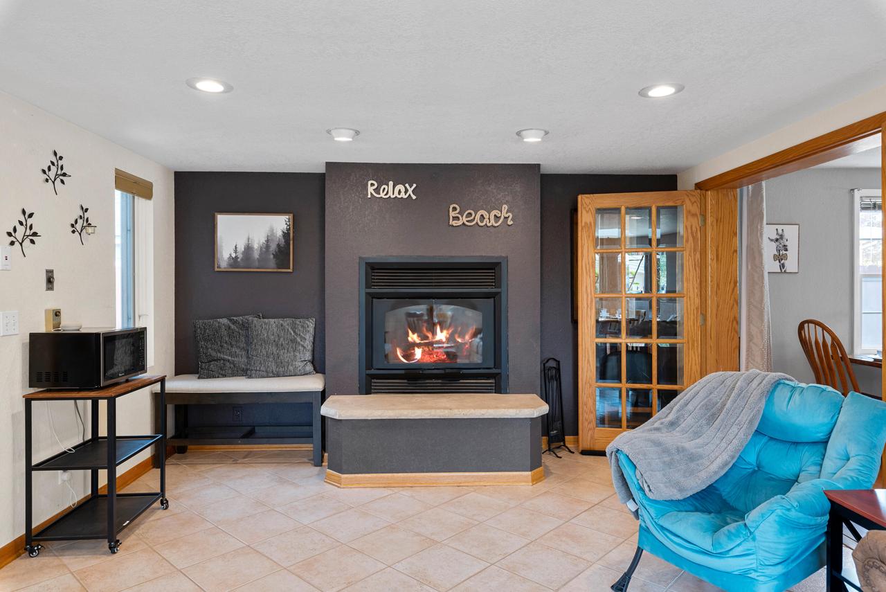 2206 North Main STREET